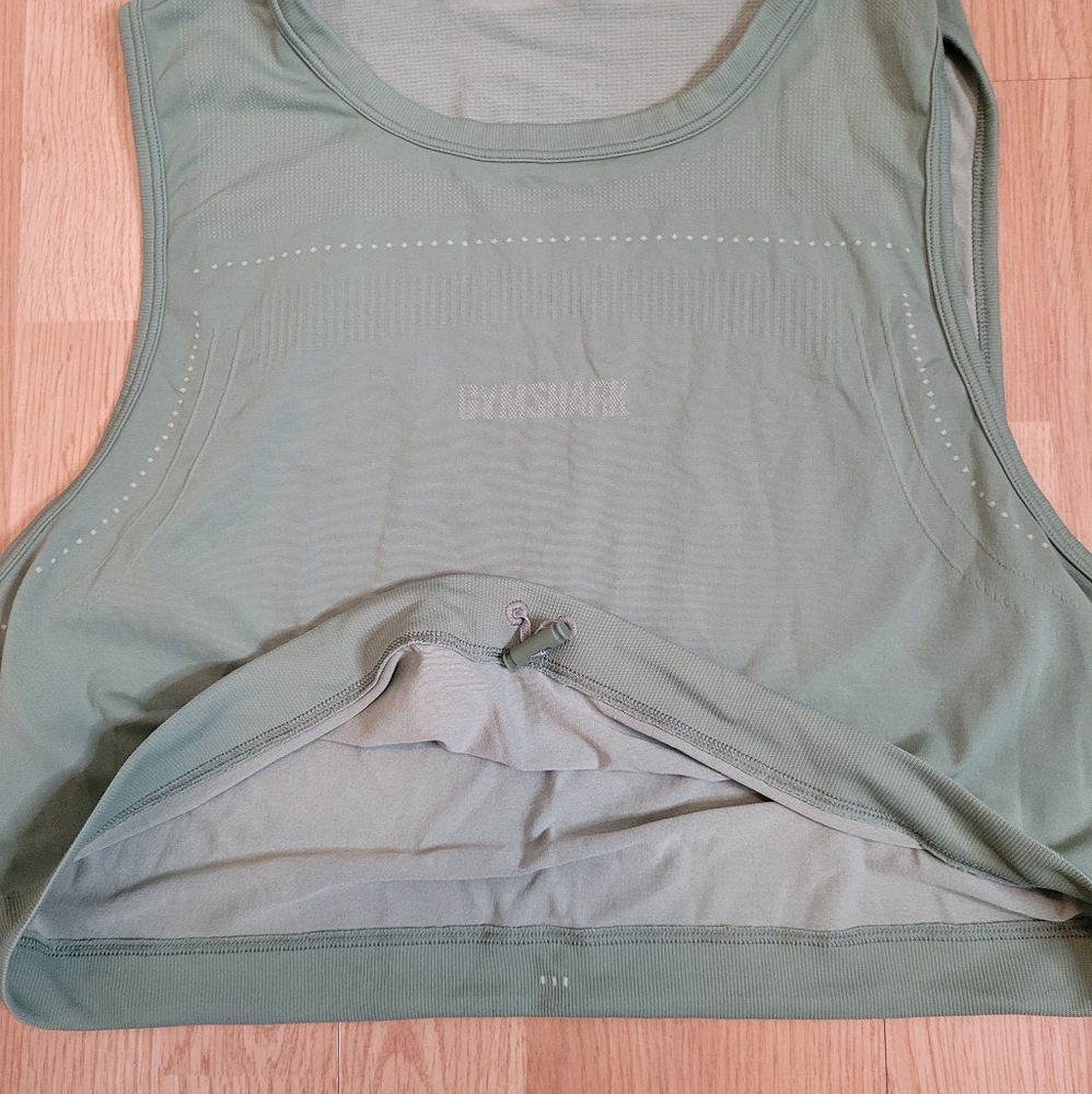 Gymshark crop tank